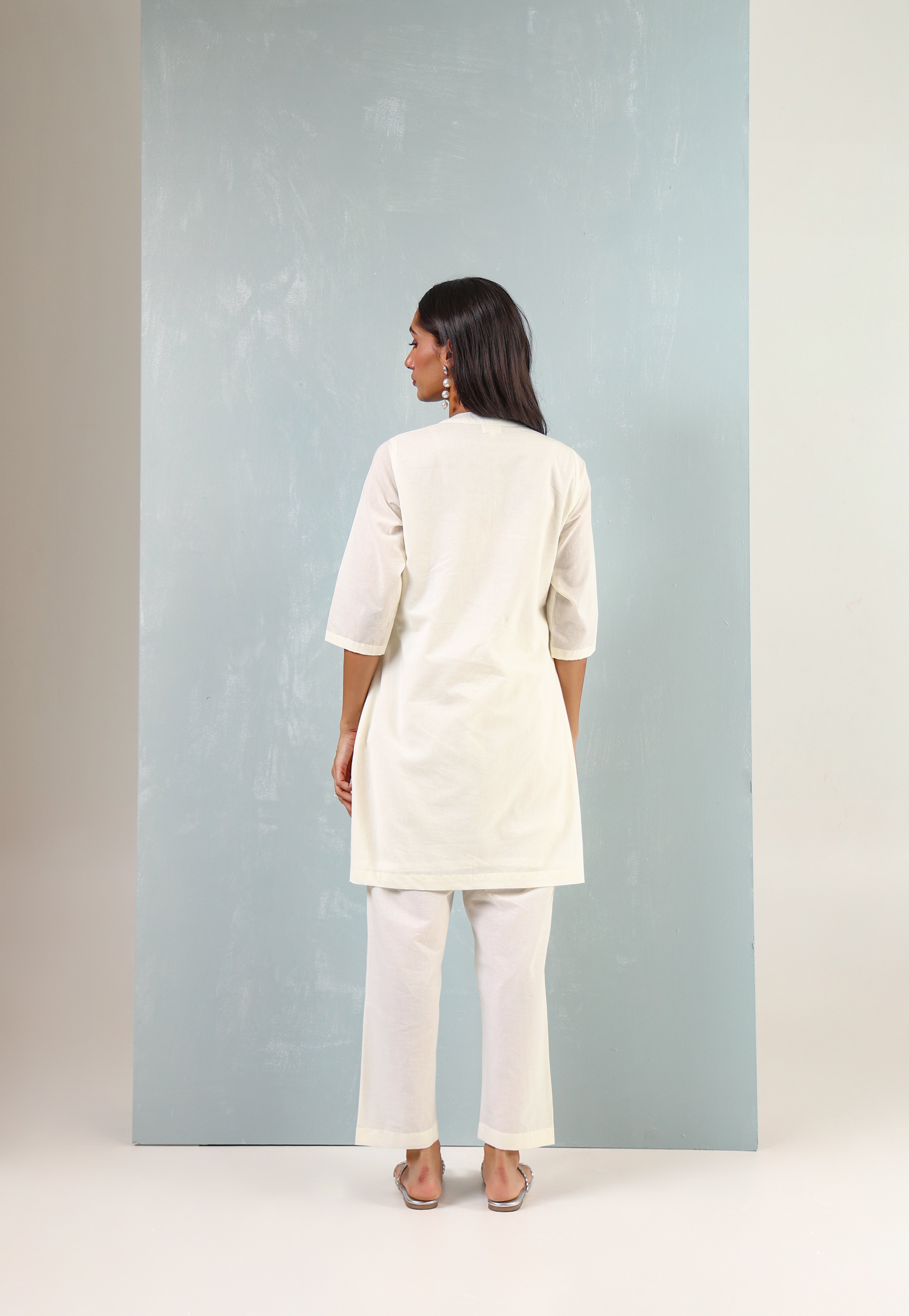 Giraffe Embroidered Kurta Set