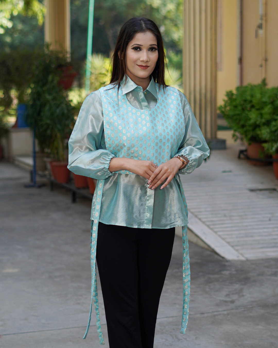Brocade Bib