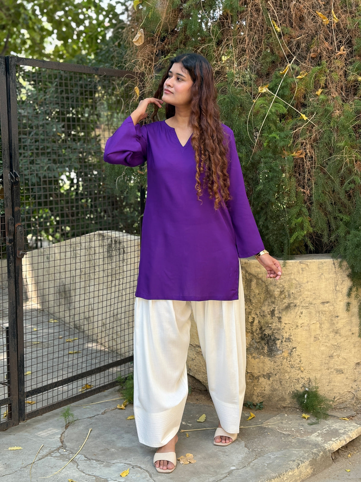 Purple off white Rayon contrast Farshi set