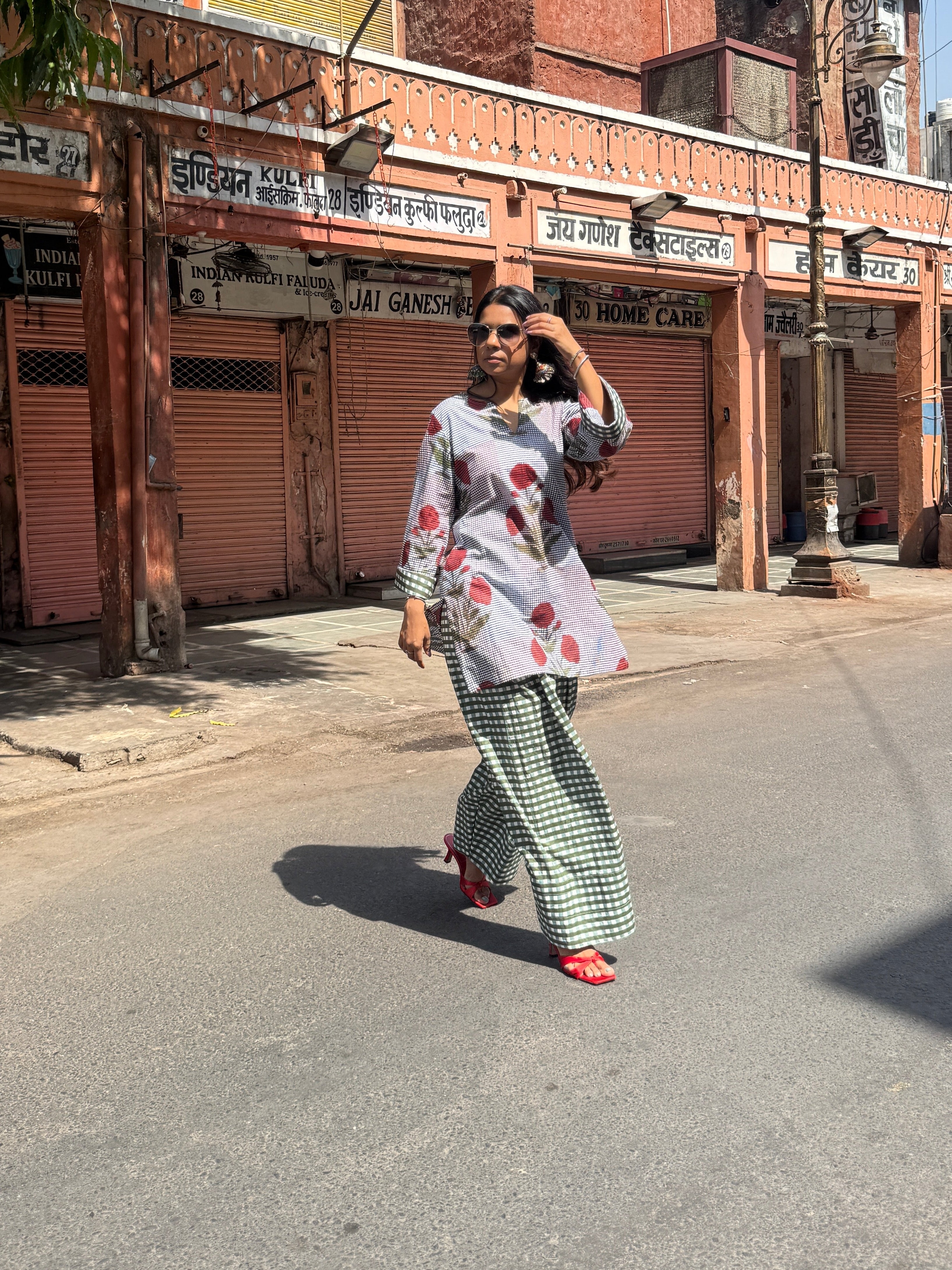 Multicolor Printed Kurti Green Gingham Farshi set