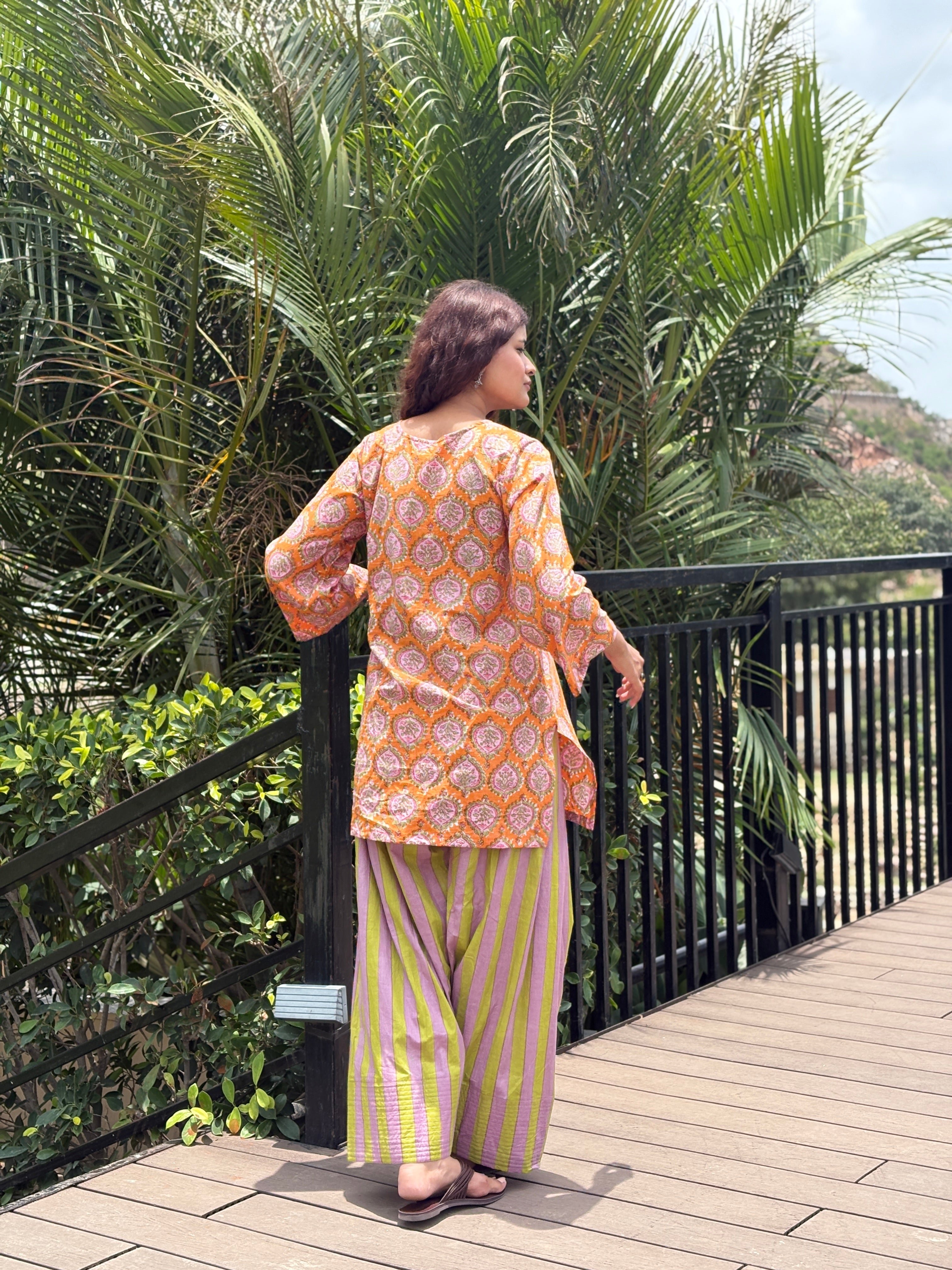 Orange Buta Contrast Farshi set
