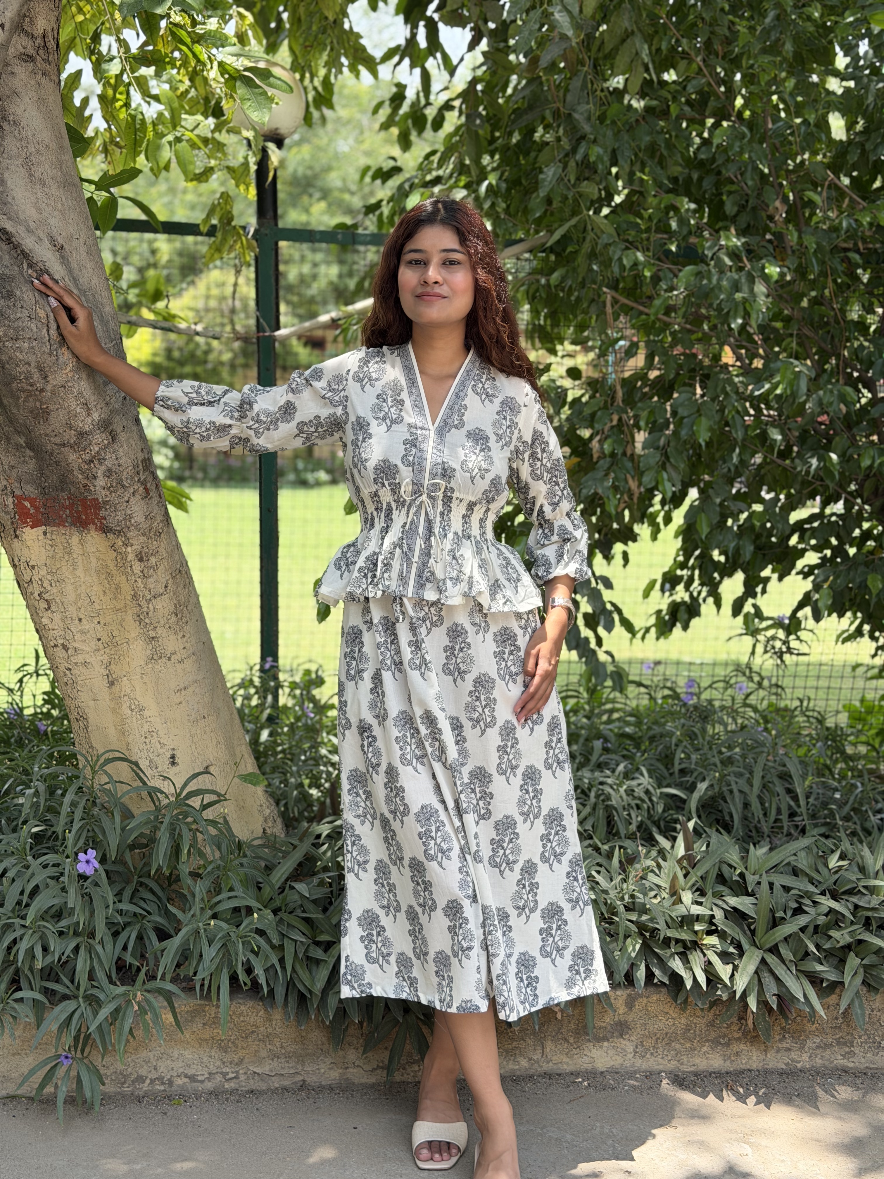 Hand-blocked White & Grey Elasticated Long Dress