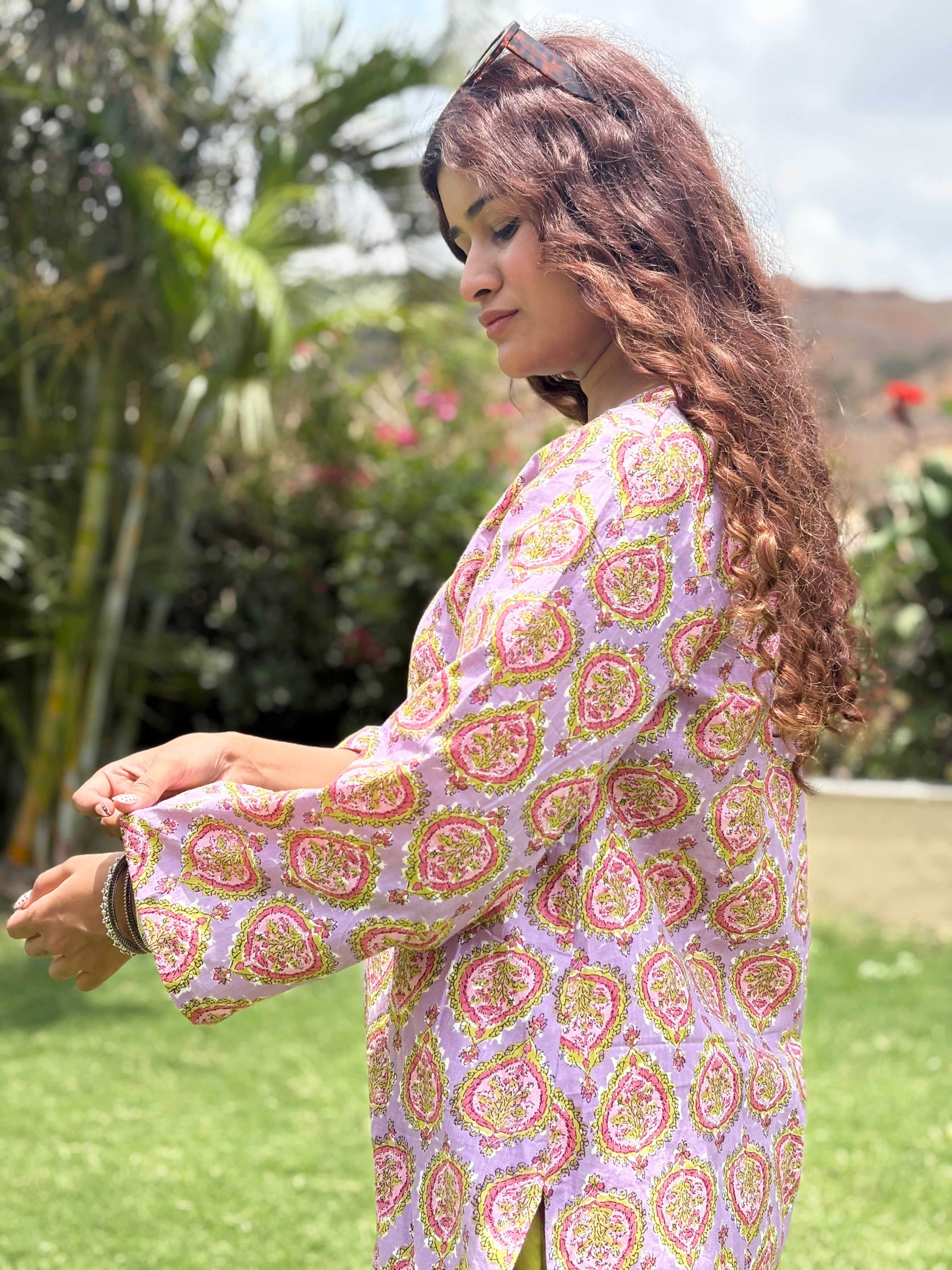 Purple buta contrast Farshi set