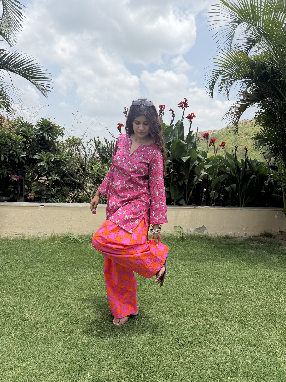 Pink Orange Checks Farshi Set