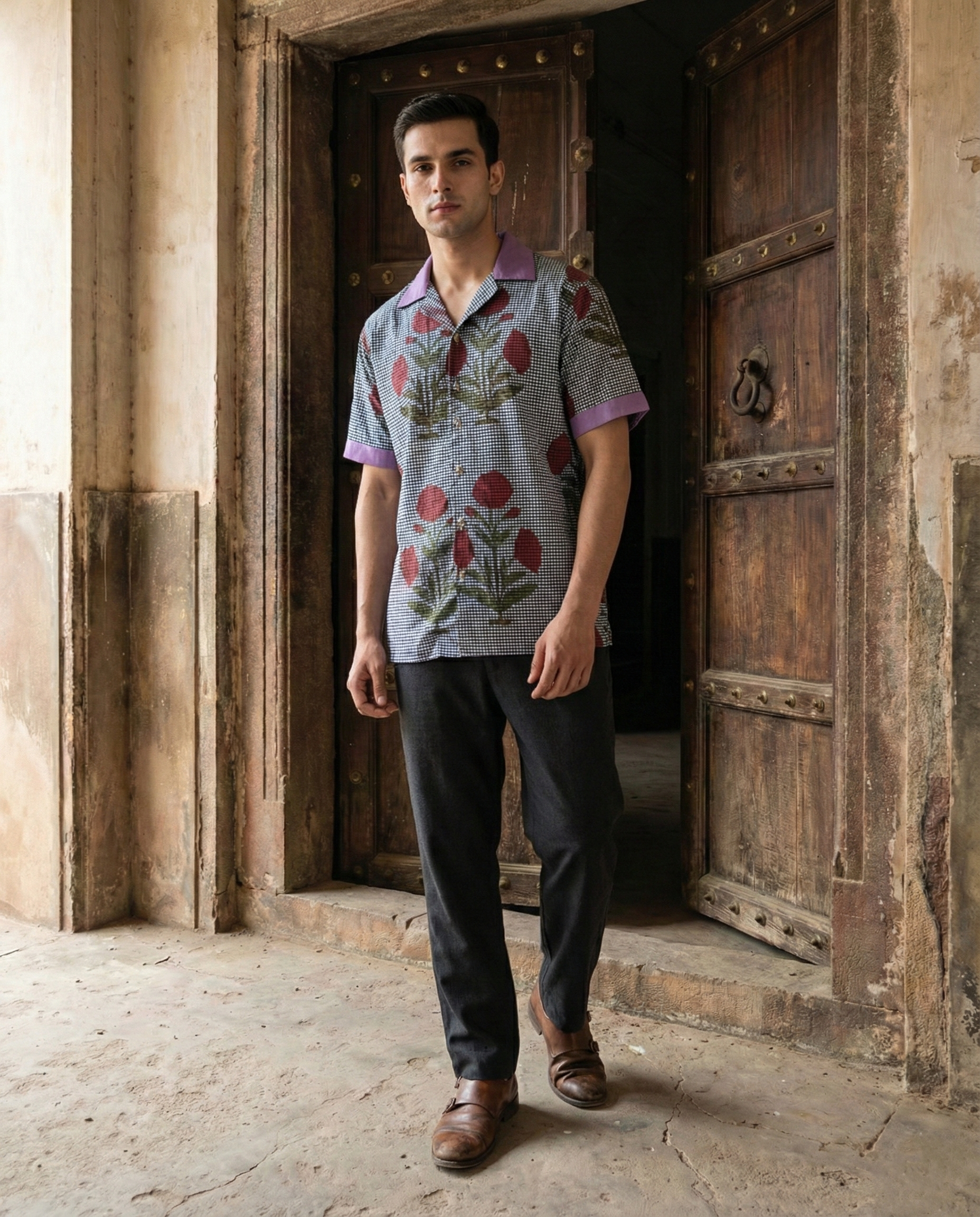 Blue Floral Contrast Collar Menʼs Shirt