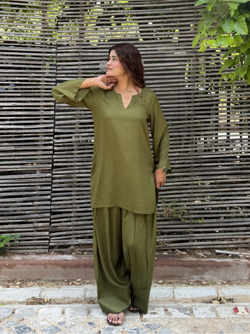 Green Solid Farshi Salwar set