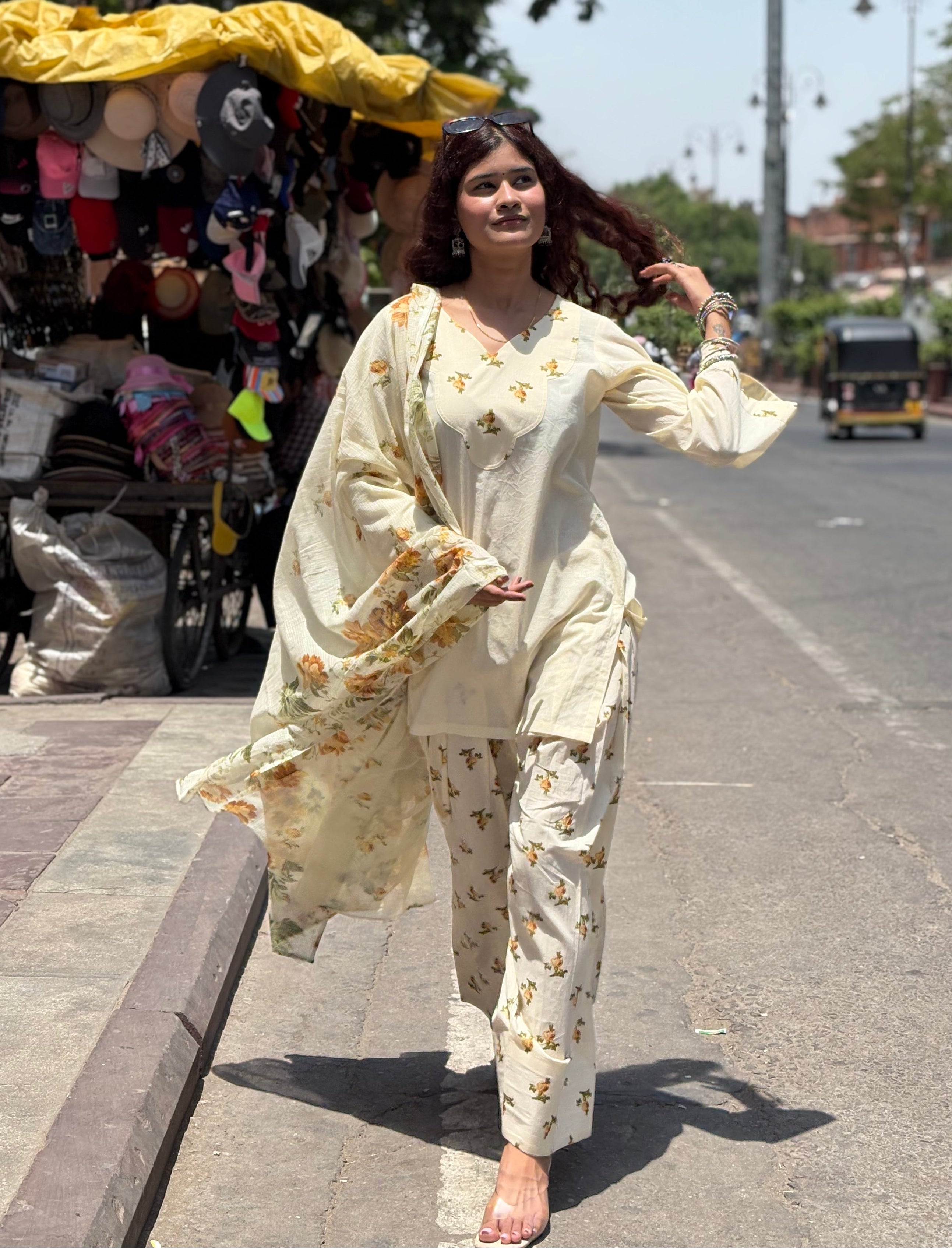 Pastel Cream Farshi Set With Dupatta