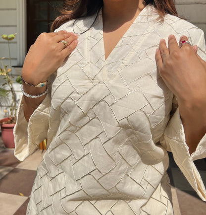 Ivory Gota Set