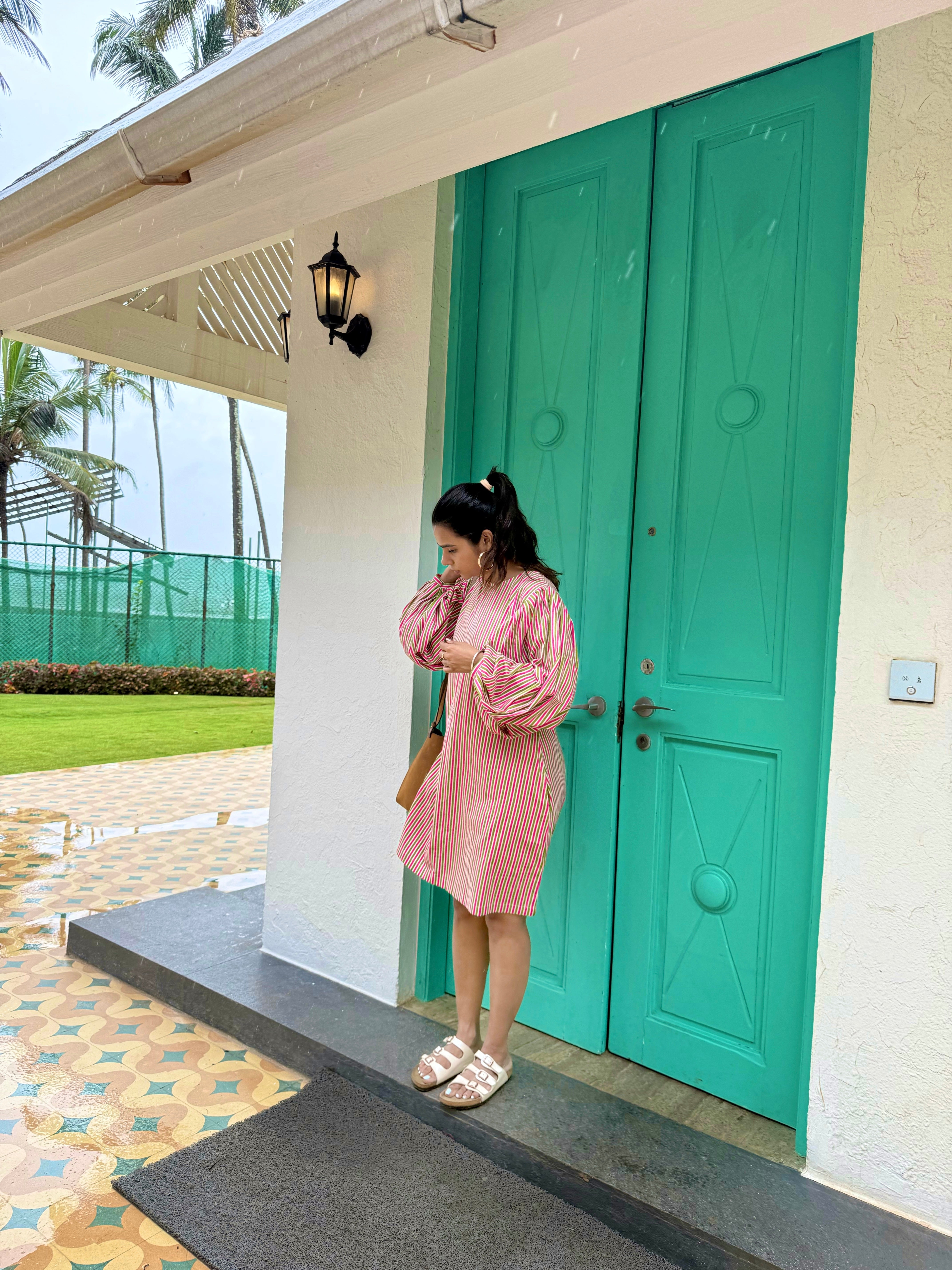 Puff Sleeve Short Dress