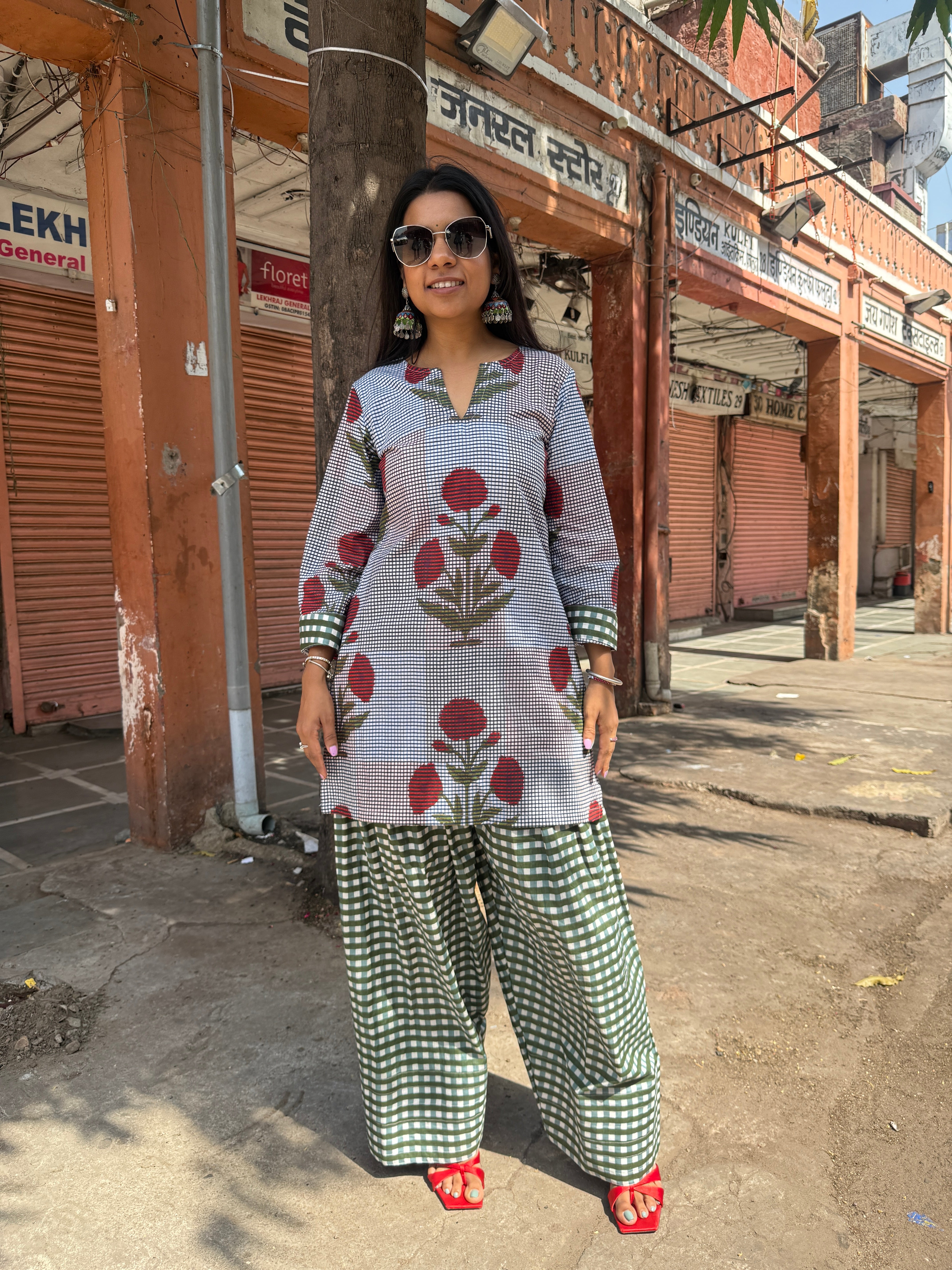 Multicolor Printed Kurti Green Gingham Farshi set
