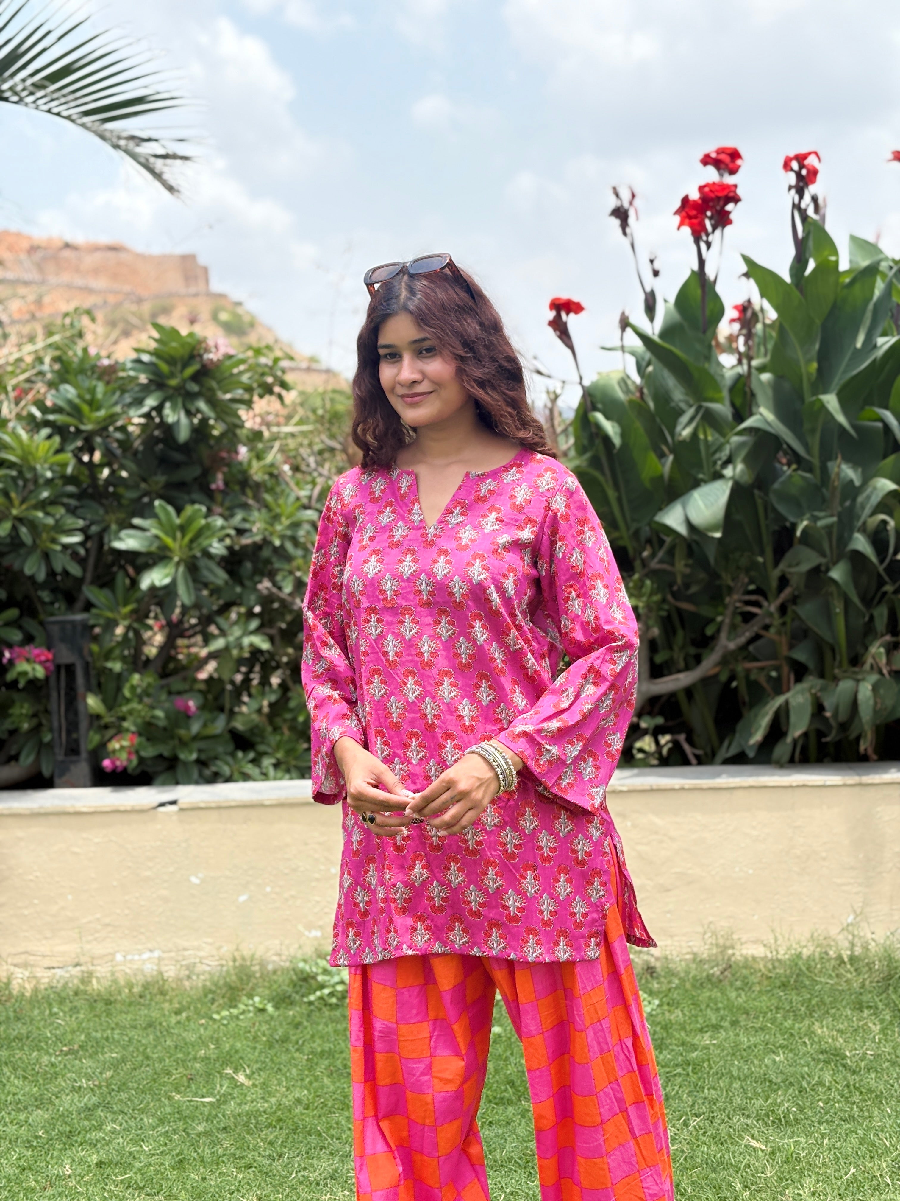 Pink Orange Checks Farshi Set